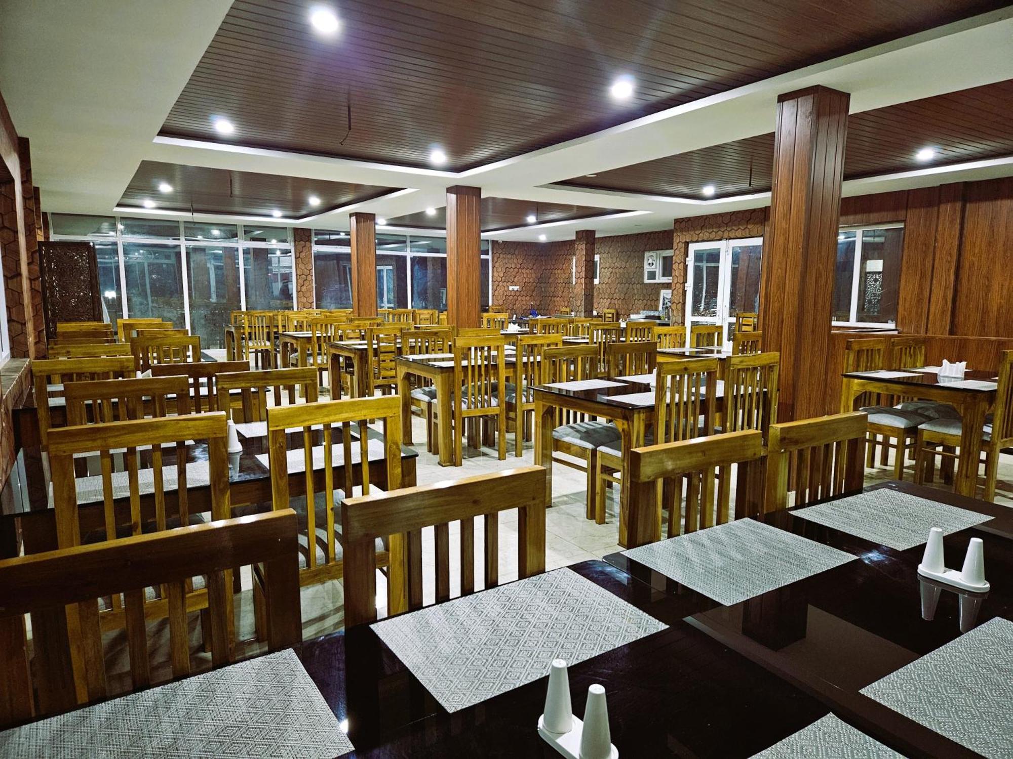 Tulips Village Resorts Ooty Exterior photo
